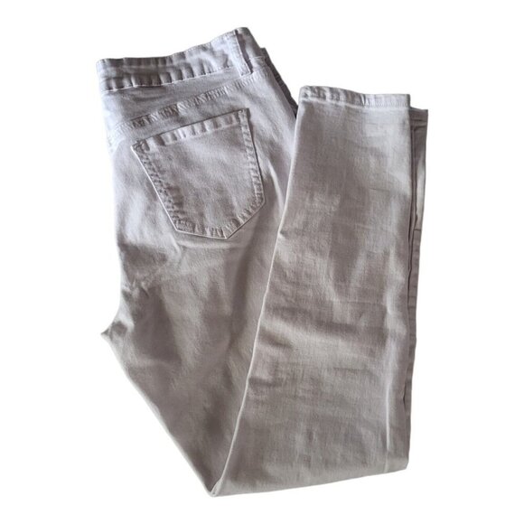 Signature Studio Denim - Signature Studio Distressed White Denim Jeans Size 14